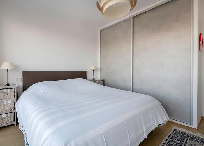 Pour 2 Adultes Et 1 Enfant- Vue Sur Le Port Apartamento *